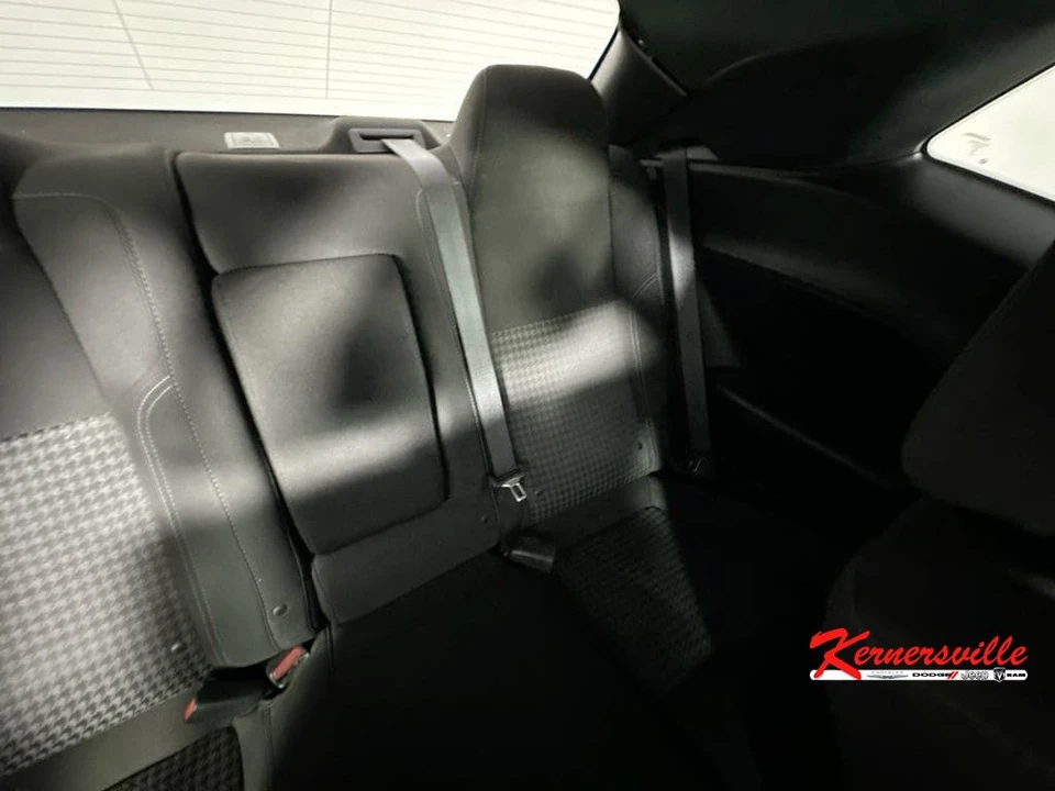 2022 Dodge Challenger 3rd Gen - Image 14 of 24