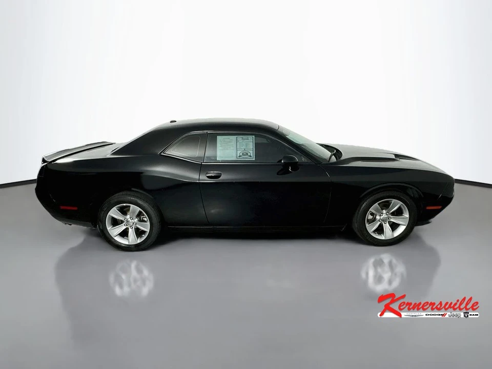 2022 Dodge Challenger 3rd Gen - Image 8 of 24