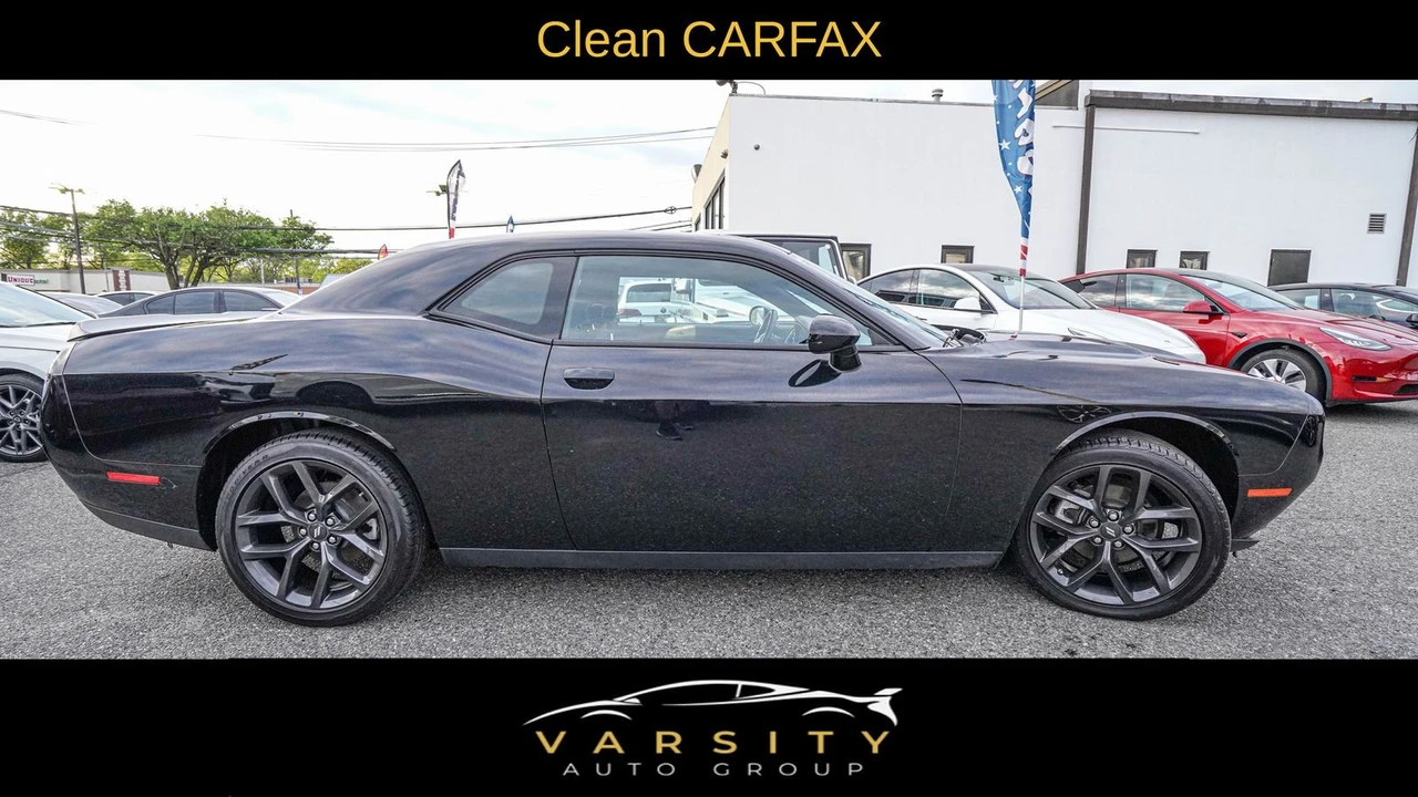 2022 Dodge Challenger 3rd Gen - Image 7 of 21