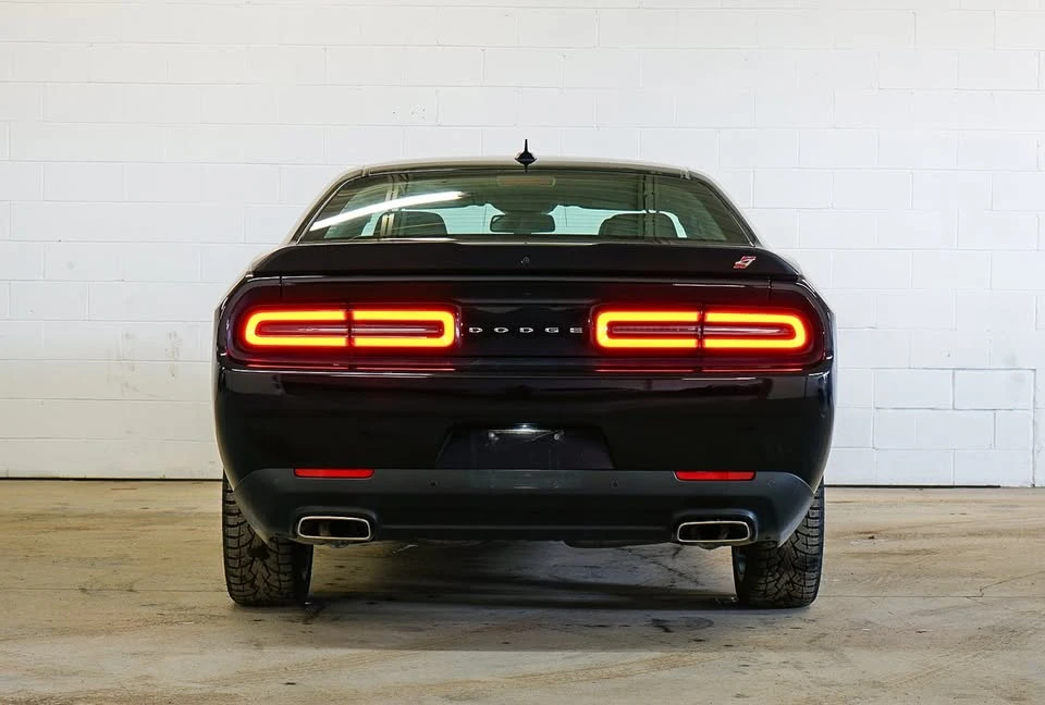2022 Dodge Challenger 3rd Gen - Image 5 of 16