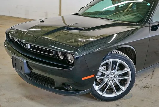 2022 Dodge Challenger SXT AWD