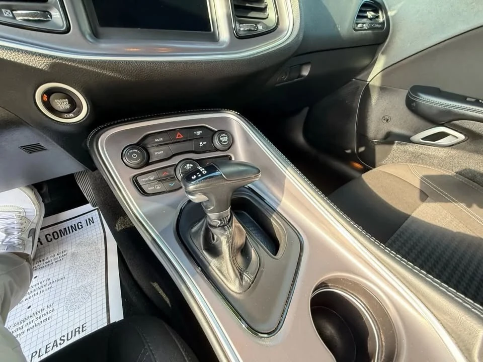 2022 Dodge Challenger 3rd Gen - Image 16 of 20