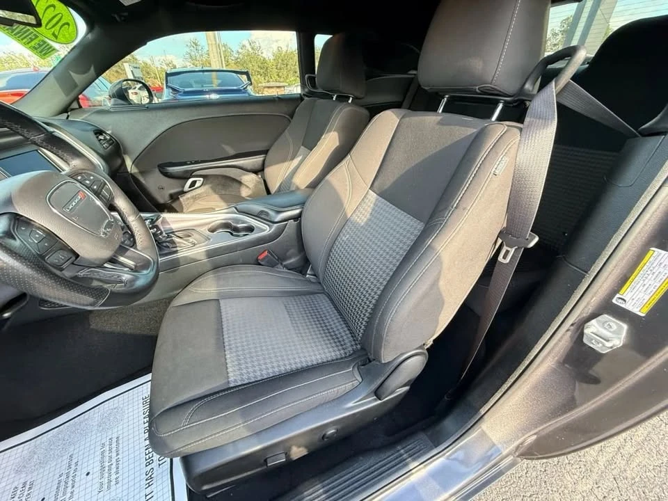 2022 Dodge Challenger 3rd Gen - Image 14 of 20