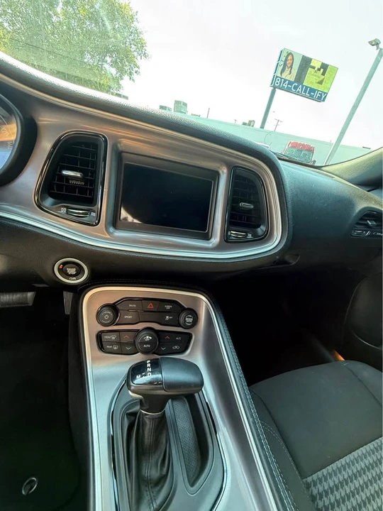 2022 Dodge Challenger 3rd Gen - Image 10 of 11