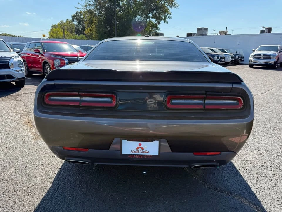 2022 Dodge Challenger 3rd Gen - Image 5 of 11