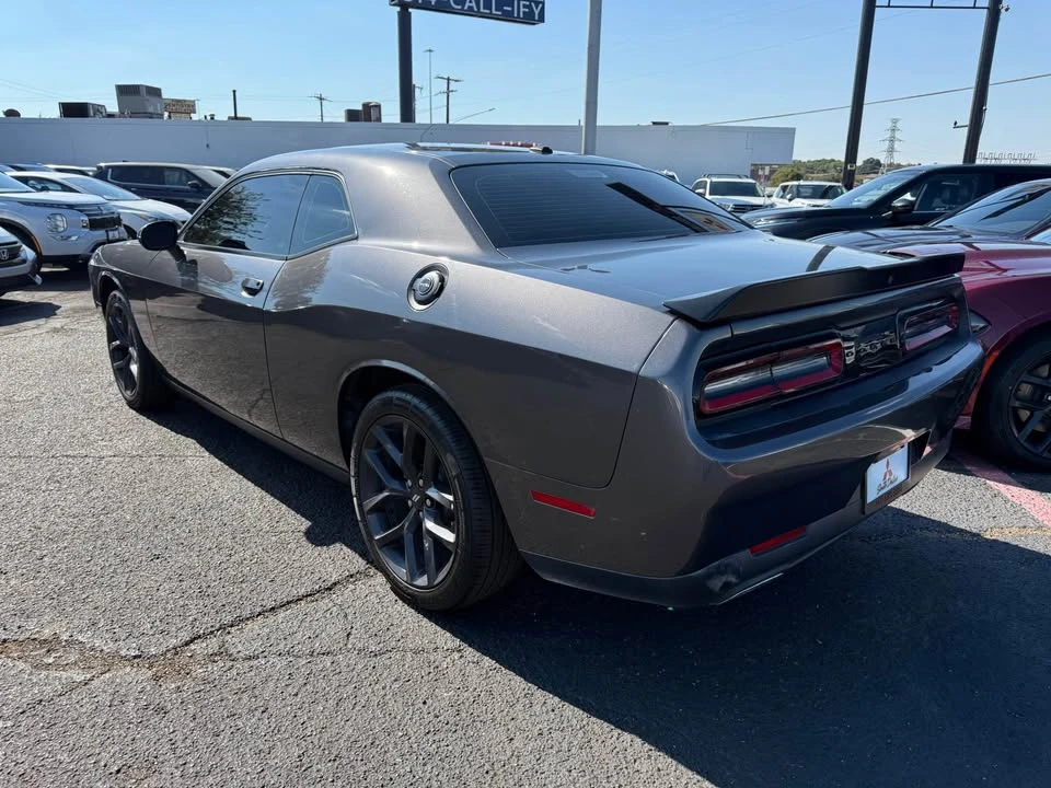 2022 Dodge Challenger 3rd Gen - Image 6 of 11