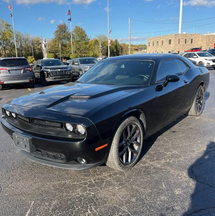 2022 Dodge Challenger 3rd Gen - Image 4 of 11