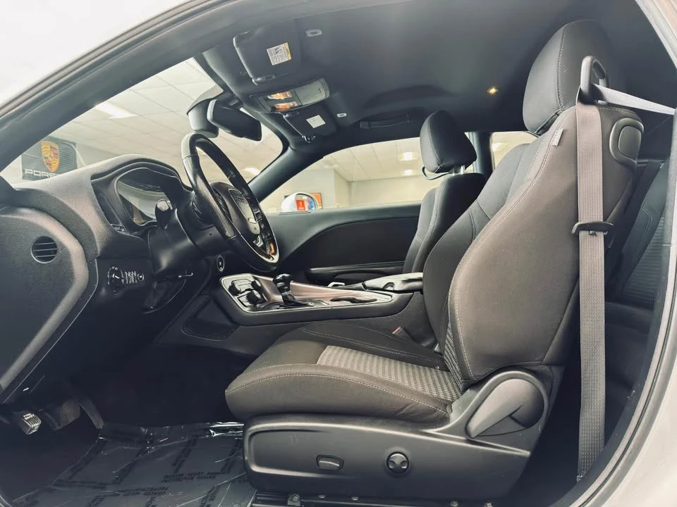 2022 Dodge Challenger 3rd Gen - Image 11 of 18