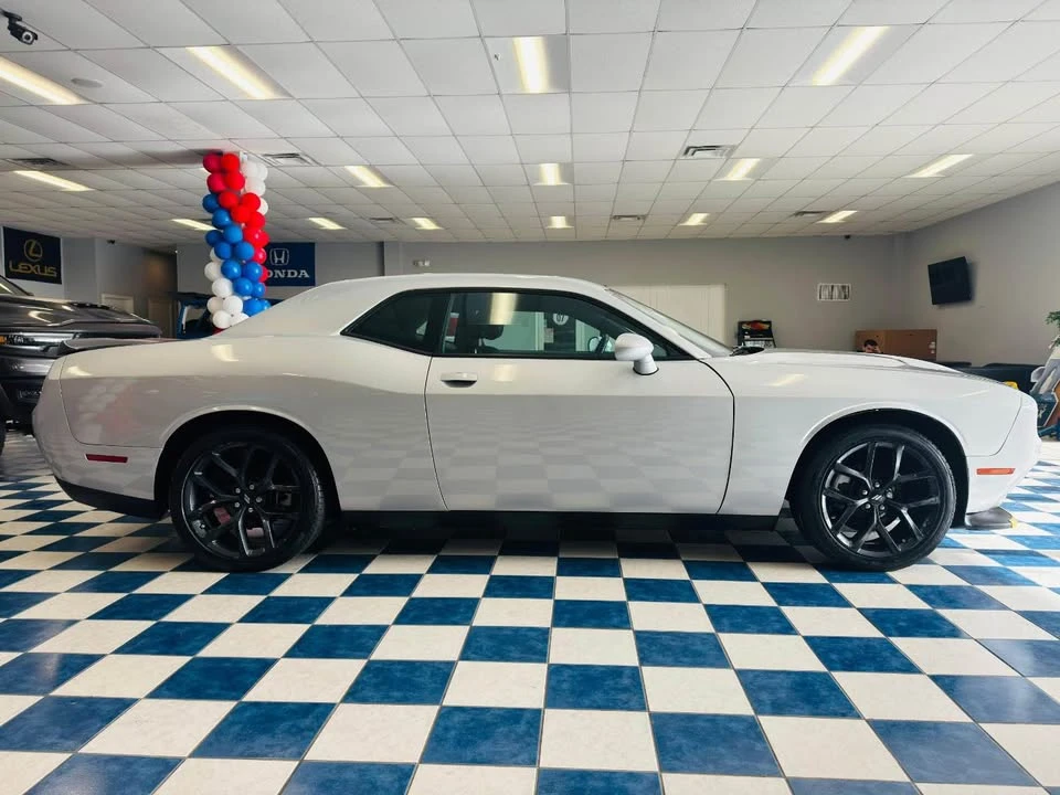2022 Dodge Challenger 3rd Gen - Image 6 of 18