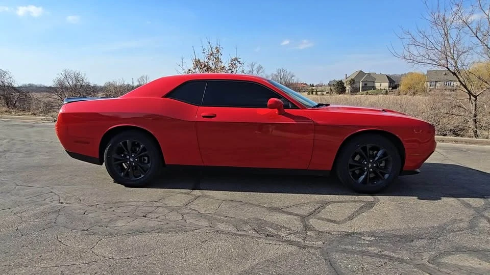 2022 Dodge Challenger 3rd Gen - Image 4 of 12