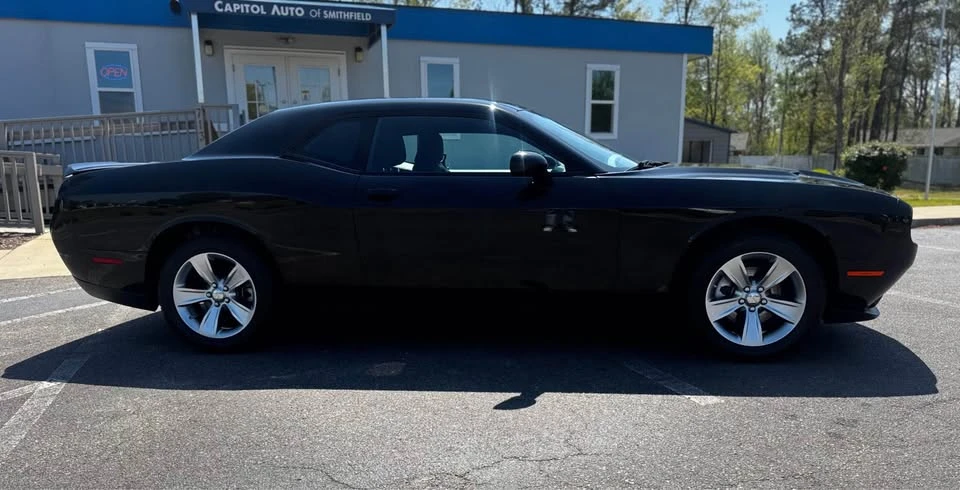 2022 Dodge Challenger 3rd Gen - Image 2 of 20