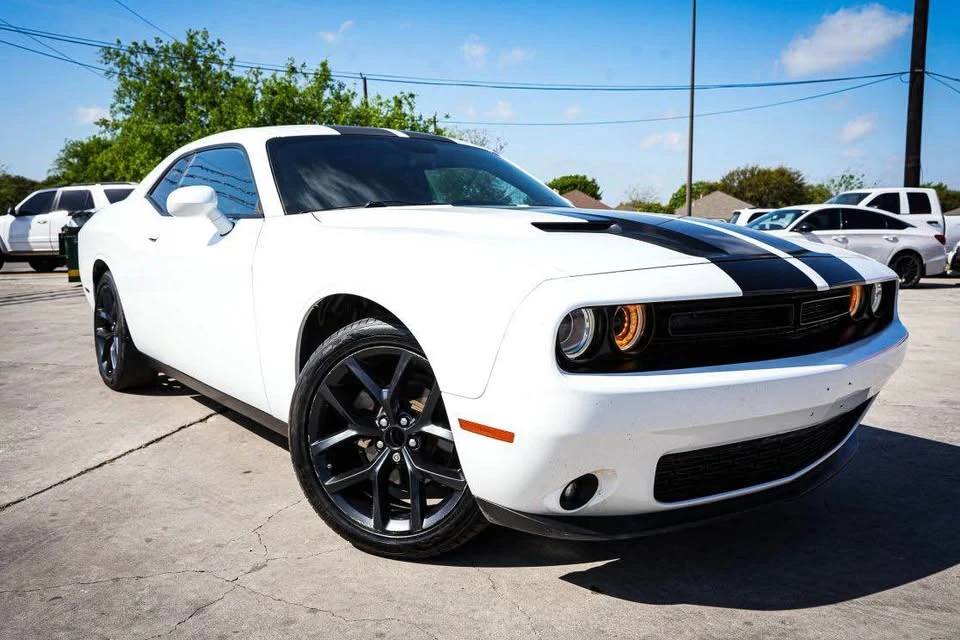2022 Dodge Challenger 3rd Gen - Image 3 of 11