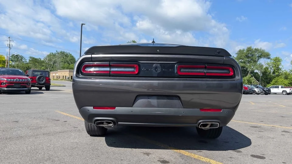 2022 Dodge Challenger 3rd Gen - Image 6 of 16
