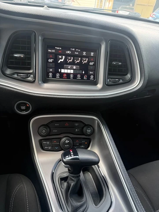 2022 Dodge Challenger 3rd Gen - Image 10 of 11