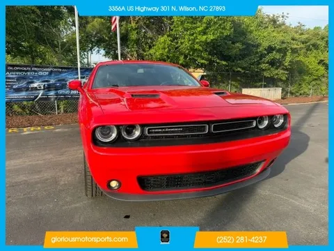 2022 Dodge Challenger SXT