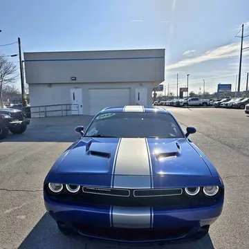 2022 Dodge Challenger SXT Coupe