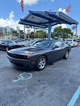 2022 Dodge Challenger SXT Coupe 2D