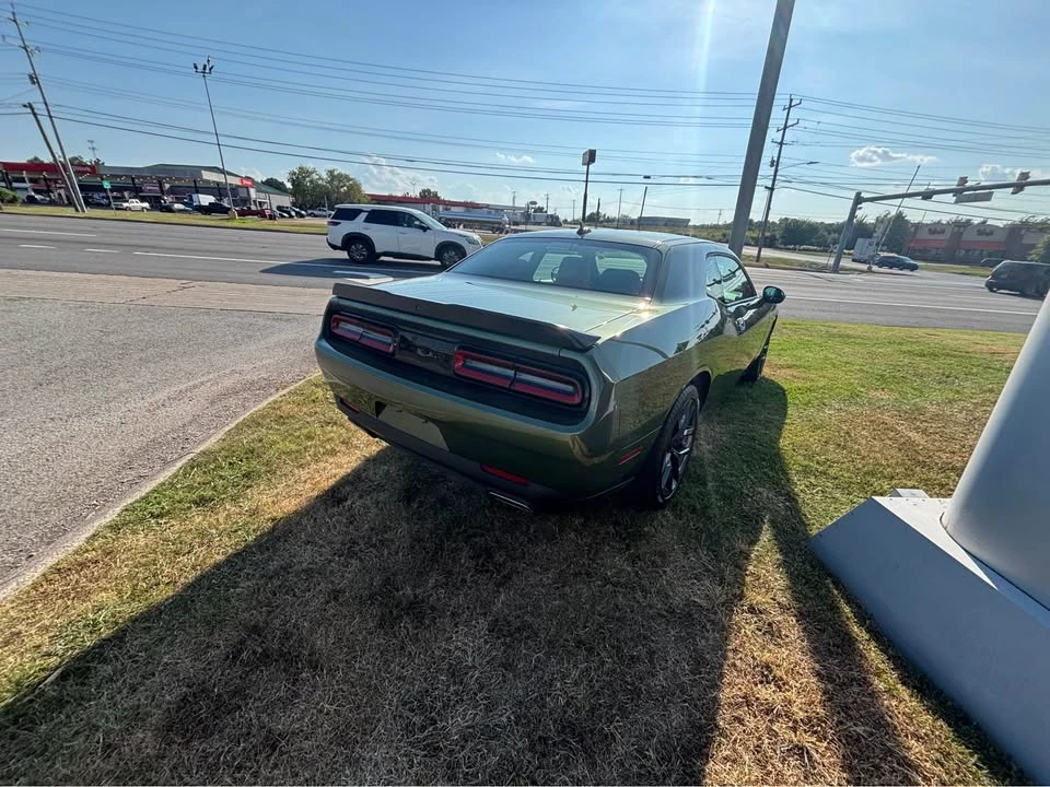 2022 Dodge Challenger 3rd Gen - Image 3 of 10