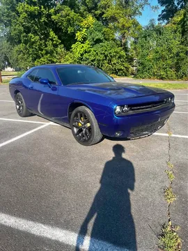 2022 Dodge Challenger SXT Coupe 2D