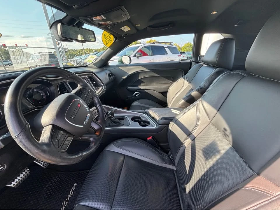 2022 Dodge Challenger 3rd Gen - Image 6 of 10