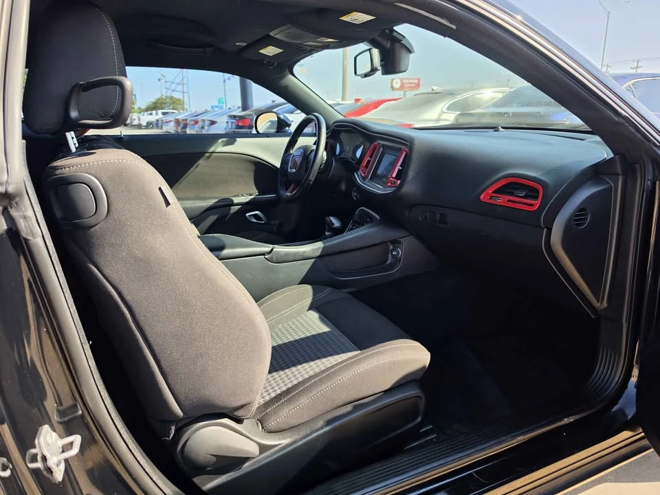 2022 Dodge Challenger 3rd Gen - Image 7 of 8