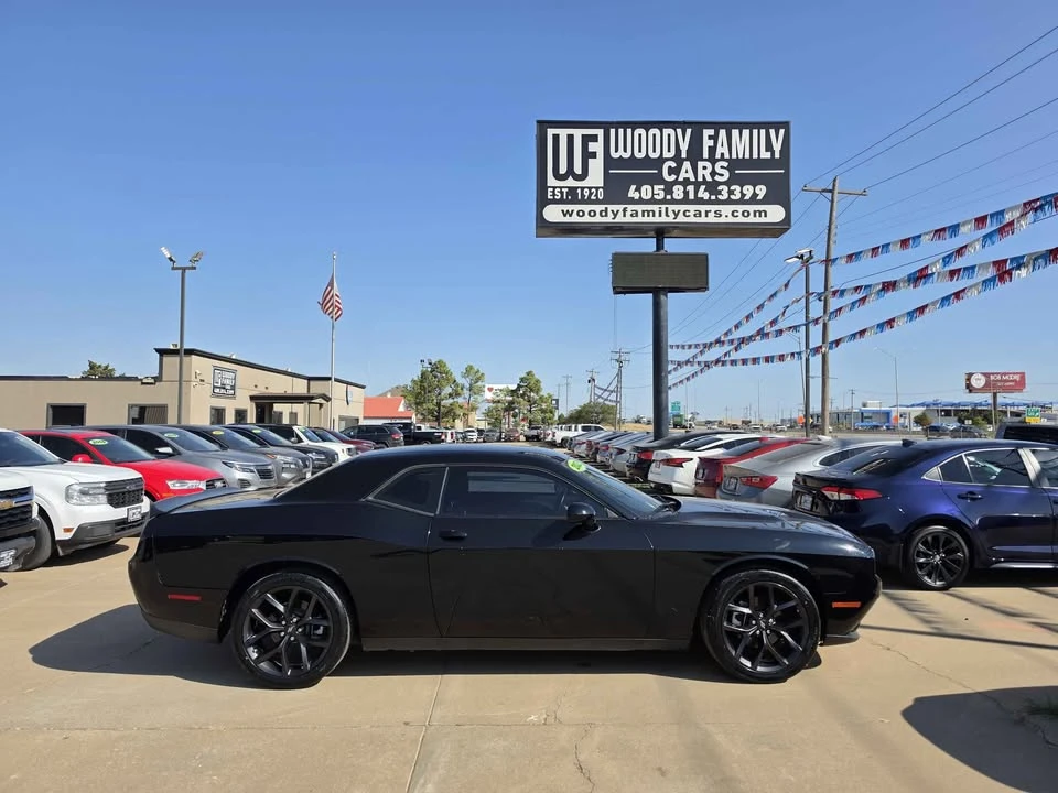 2022 Dodge Challenger 3rd Gen - Image 3 of 8