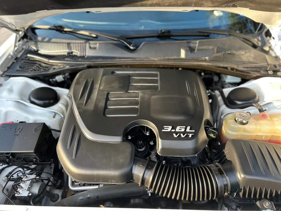 2022 Dodge Challenger 3rd Gen - Image 12 of 17