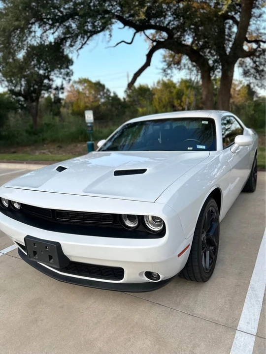 2022 Dodge Challenger 3rd Gen - Image 6 of 17