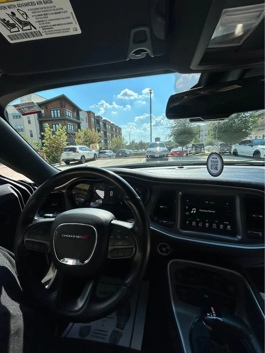 2022 Dodge Challenger 3rd Gen - Image 15 of 17
