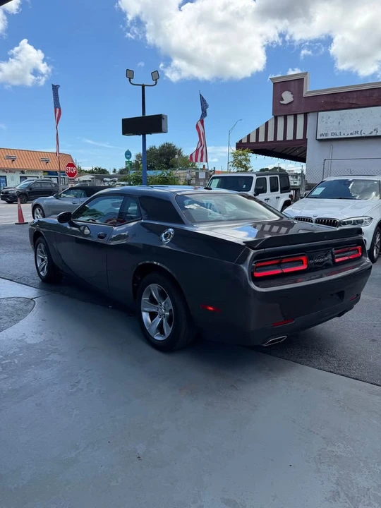 2022 Dodge Challenger 3rd Gen - Image 4 of 10