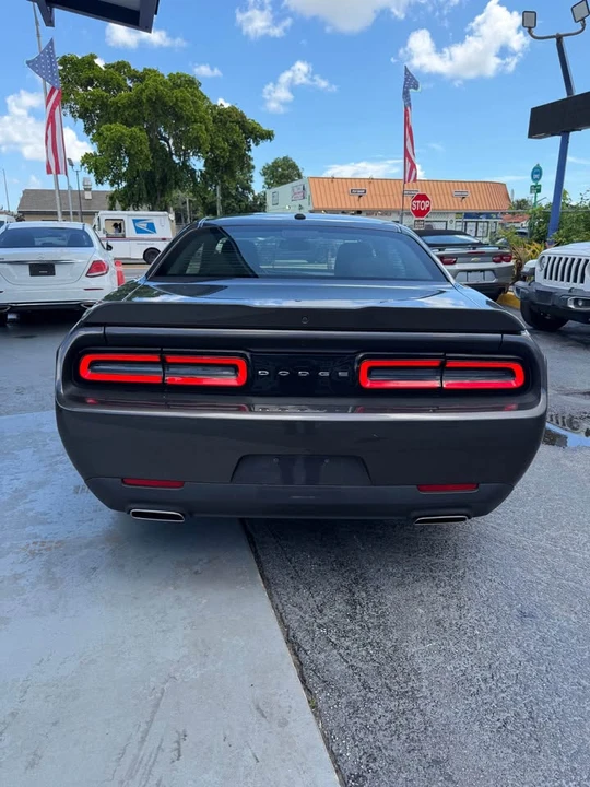 2022 Dodge Challenger 3rd Gen - Image 5 of 10