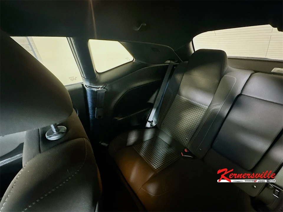 2022 Dodge Challenger 3rd Gen - Image 12 of 21