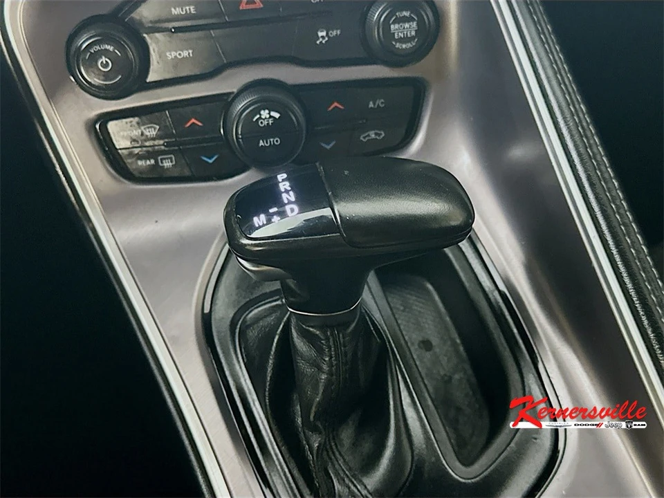 2022 Dodge Challenger 3rd Gen - Image 16 of 21