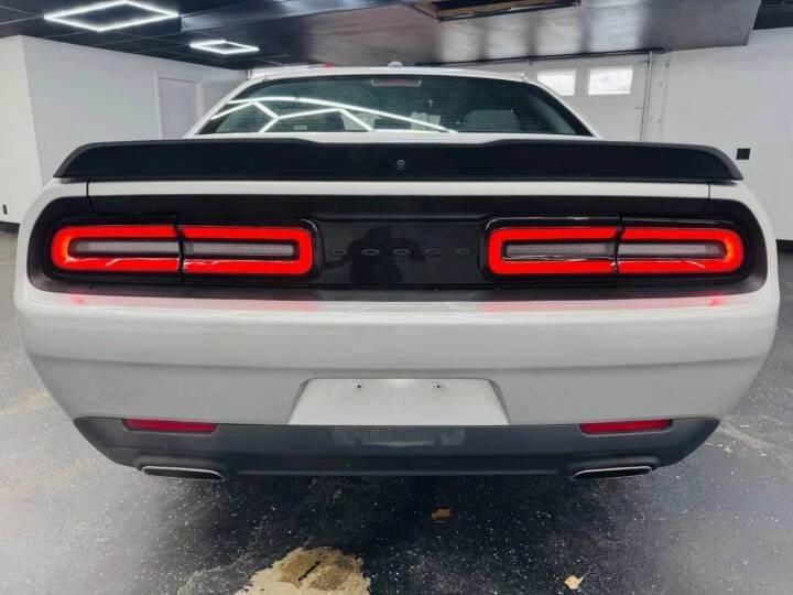 2022 Dodge Challenger 3rd Gen - Image 5 of 7
