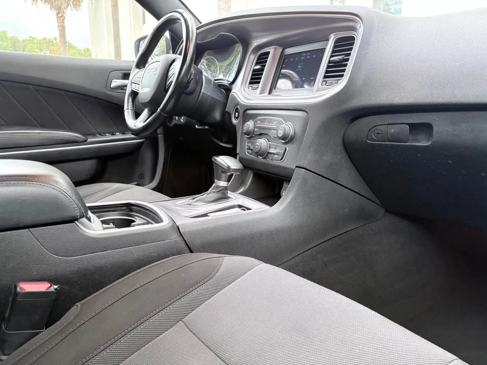 2022 Dodge Challenger 3rd Gen - Image 15 of 20
