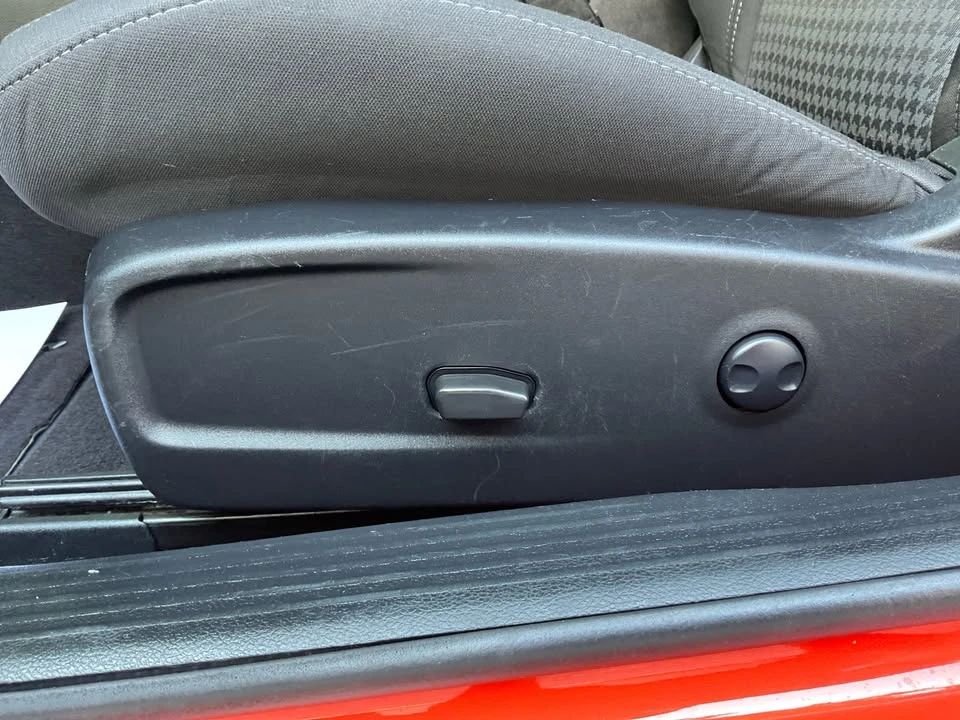 2022 Dodge Challenger 3rd Gen - Image 18 of 20