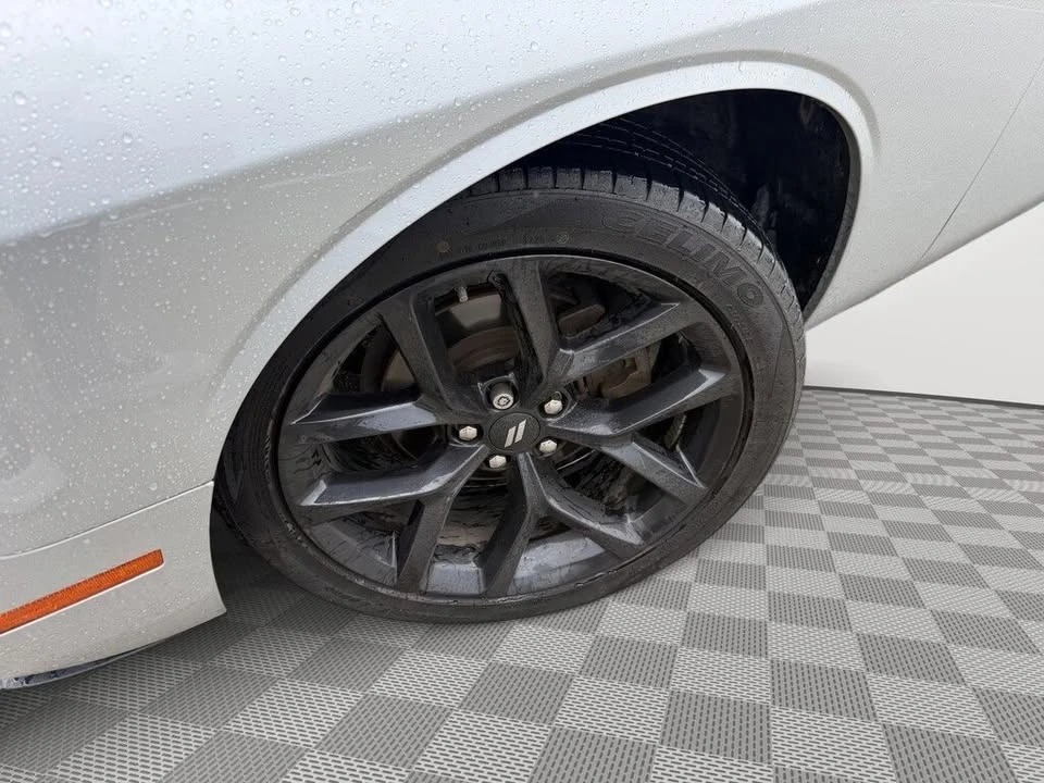 2022 Dodge Challenger 3rd Gen - Image 9 of 14