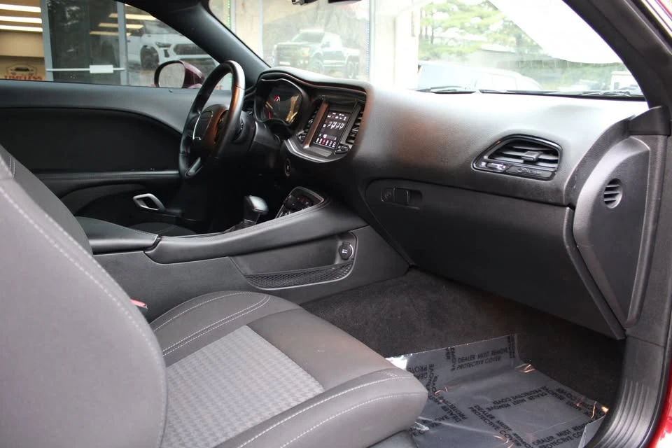 2022 Dodge Challenger 3rd Gen - Image 10 of 15