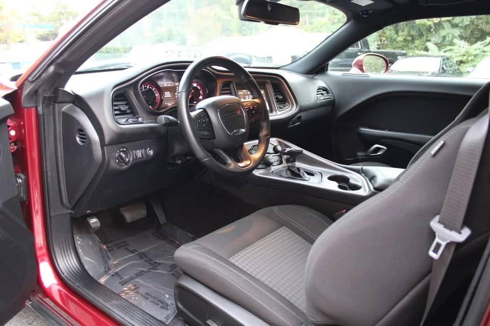 2022 Dodge Challenger 3rd Gen - Image 13 of 15