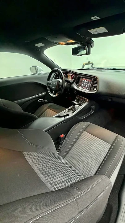 2022 Dodge Challenger 3rd Gen - Image 6 of 9