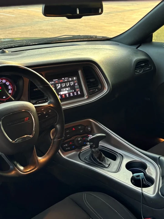 2022 Dodge Challenger 3rd Gen - Image 6 of 11