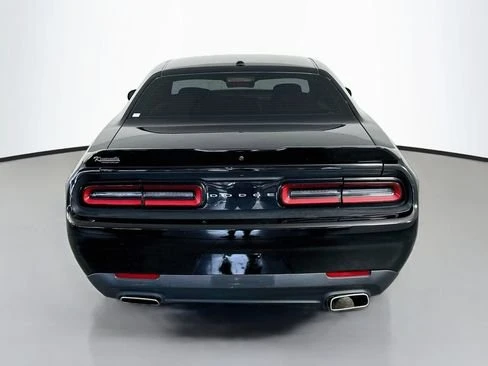 2022 Dodge Challenger 3rd Gen - Image 4 of 18