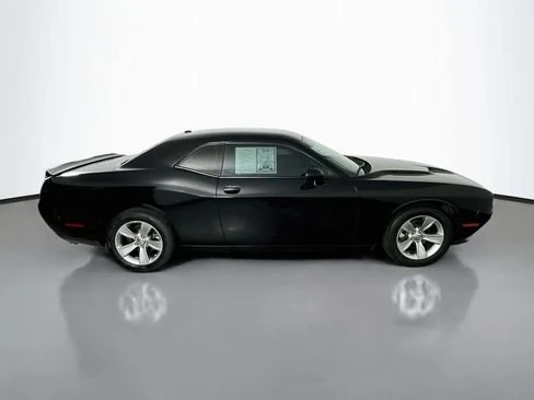 2022 Dodge Challenger 3rd Gen - Image 6 of 18