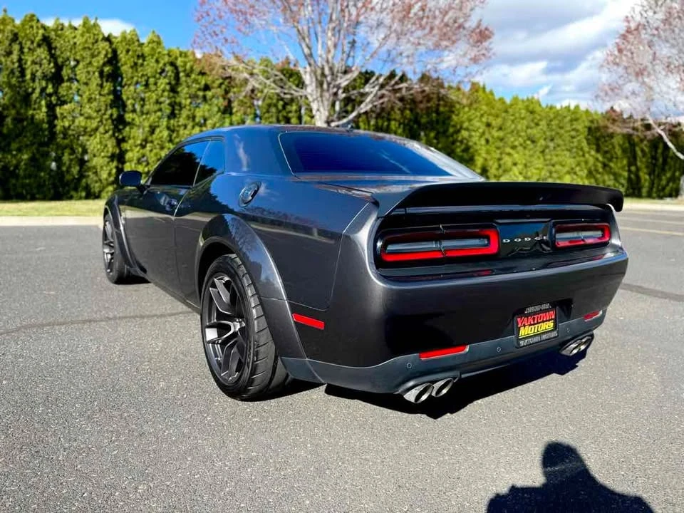 2022 Dodge Challenger SRT8 & 392 3rd Gen - Image 6 of 19