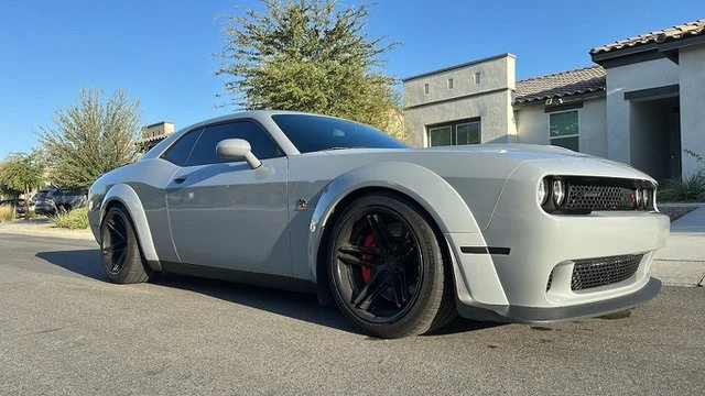 2022 Dodge Challenger SRT8 & 392 3rd Gen - Image 3 of 8