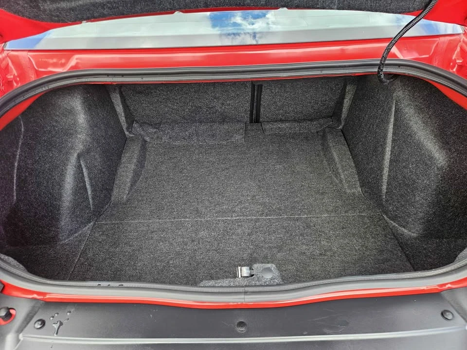 2022 Dodge Challenger SRT8 & 392 3rd Gen - Image 9 of 19