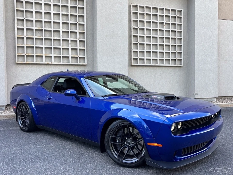 2022 Dodge Challenger SRT8 & 392 3rd Gen - Image 11 of 24