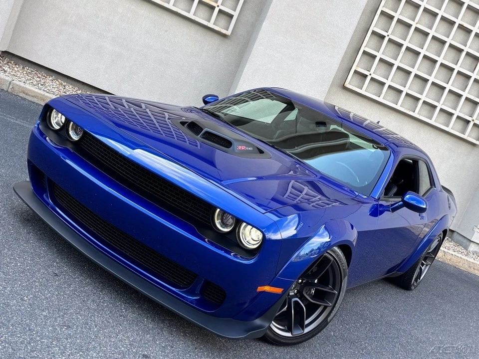 2022 Dodge Challenger SRT8 & 392 3rd Gen - Image 15 of 24