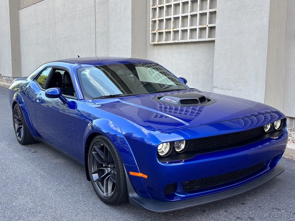 2022 Dodge Challenger SRT8 & 392 3rd Gen - Image 9 of 24