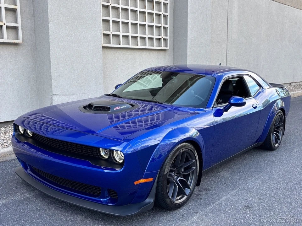 2022 Dodge Challenger SRT8 & 392 3rd Gen - Image 10 of 24